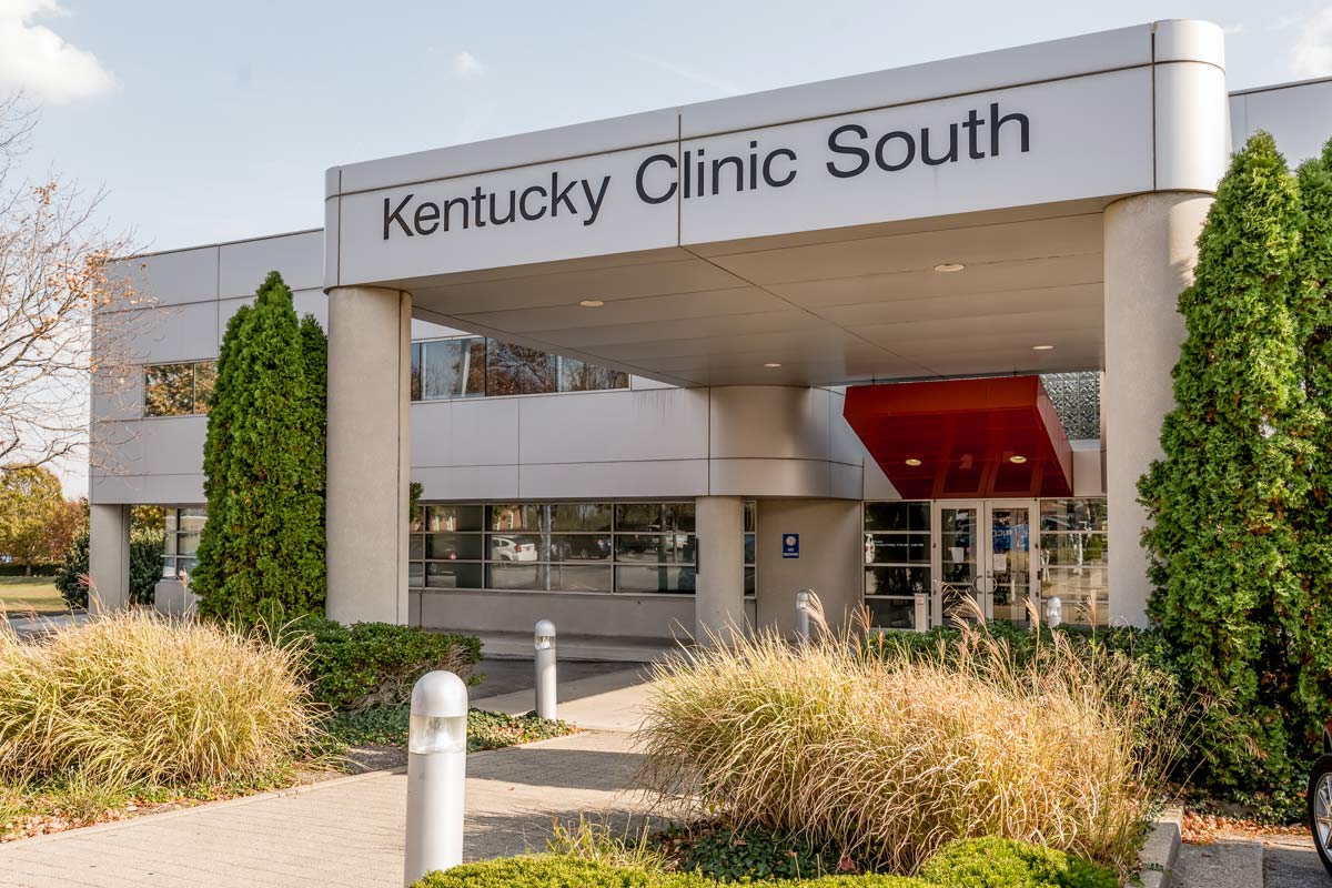 Kentucky Clinic South entrance