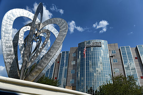 Exterior photo of King's Daughters Parkview Patient Tower