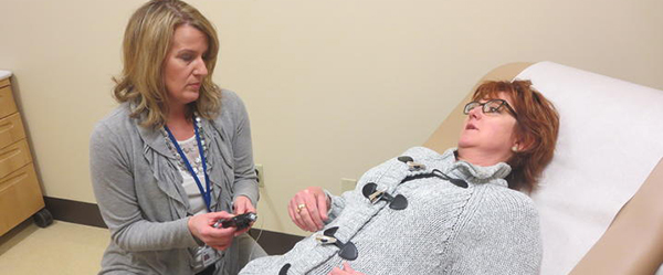 Diabetes educator Sheri Setser-Legg with Lisa Conley