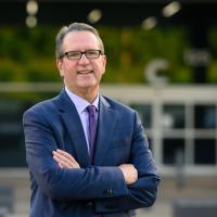 A profile shot of Dr. Darren Johnson, a surgeon with UK HealthCare Sports Medicine.