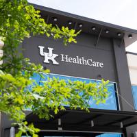 Entrance to UK HealthCare’s Turfland location, which houses UK Orthopaedic Surgery & Sports Medicine, where Peter will be treated.