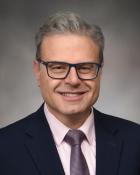 Tarif Bakdash, MD
